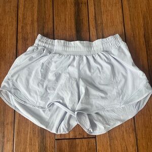 lululemon hottie hot shorts
